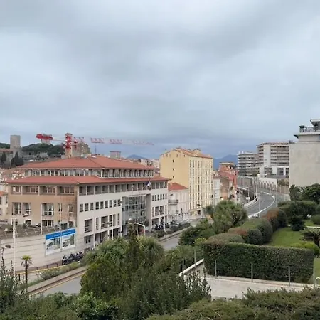 Appartement Charment T2 A 5 Minutes De Palais Des Festivals *