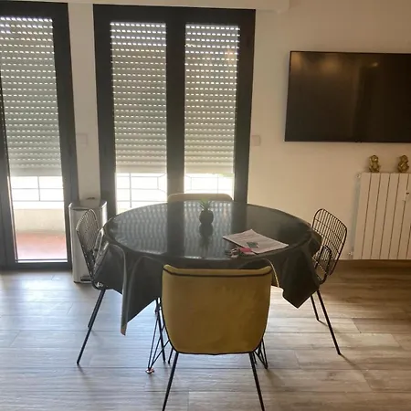 Charment T2 A 5 Minutes De Palais Des Festivals Appartement Cannes