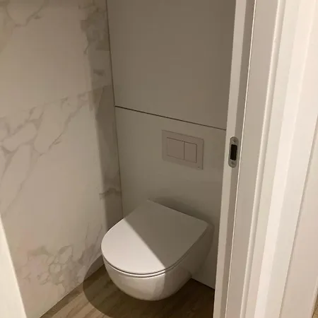 Charment T2 A 5 Minutes De Palais Des Festivals Apartman